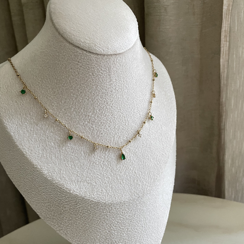 AMELIA NECKLACE