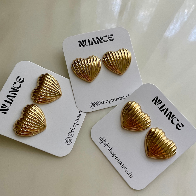 AMOUR STUDS