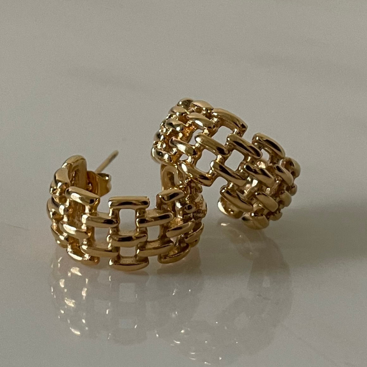 ELLA HOOPS