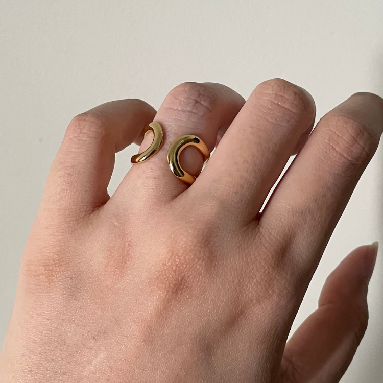 IRIS RING
