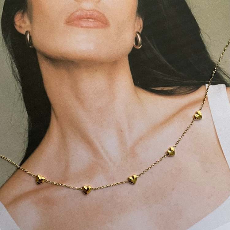 ISABEL NECKLACE