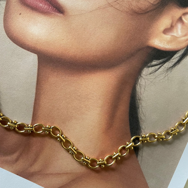 LEXI NECKLACE