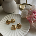 STELLA STUDS